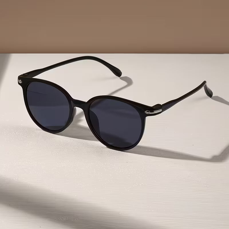 Czarne okrągłe okulary damskie